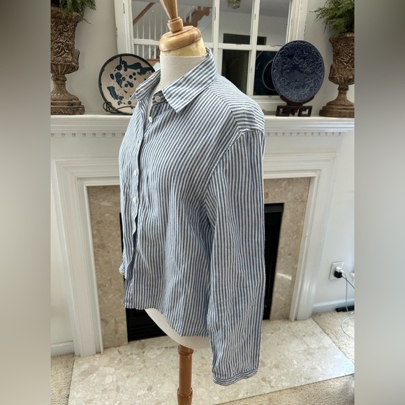 Boden Blue and White Striped Cropped Linen Shirt - Picture 3 of 7
